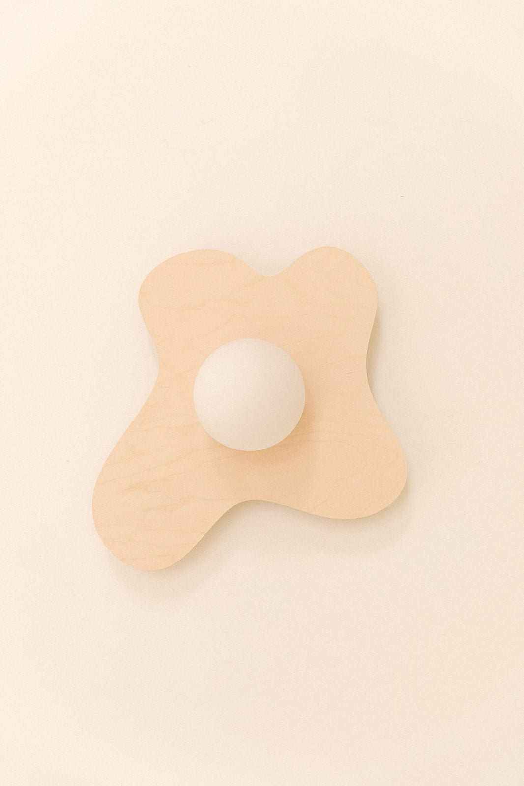 Natural PENSÉE wall light