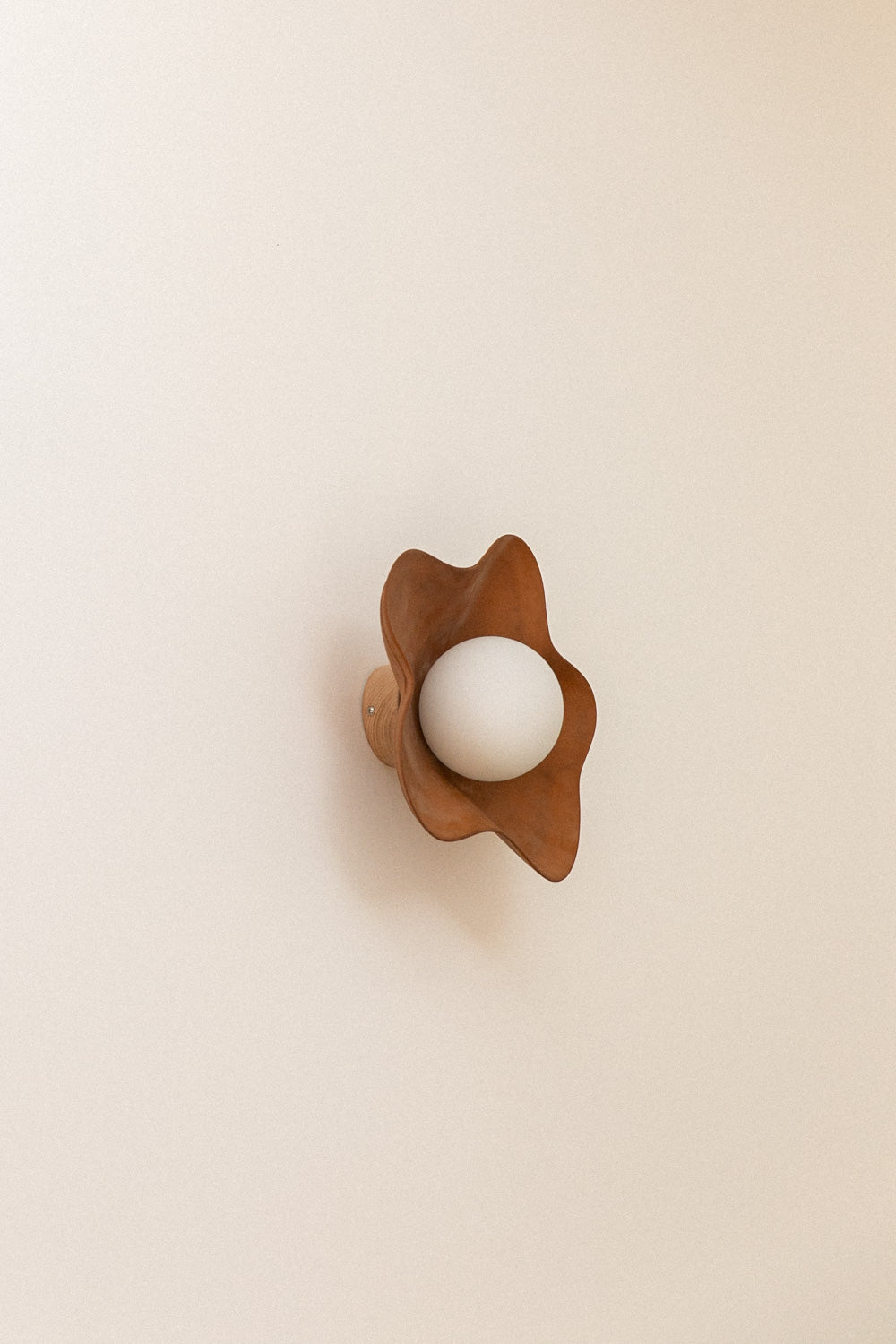 Applique en béton LITTLE ANANA x ZURI OBJETS