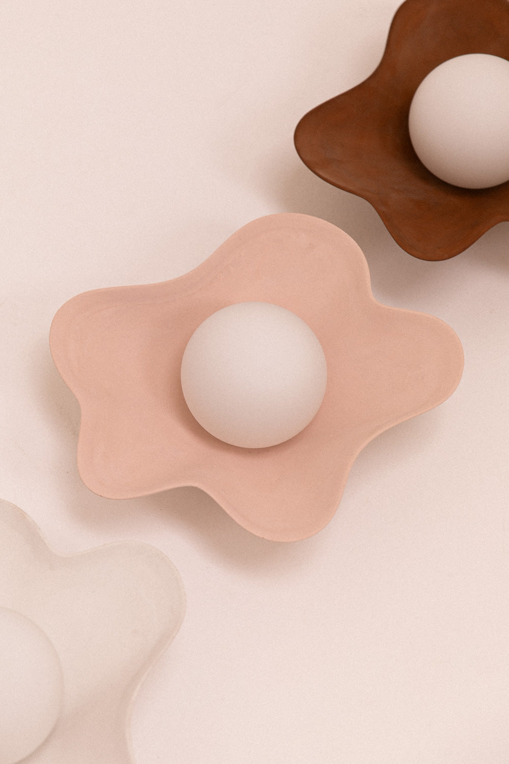 Applique en béton LITTLE ANANA x ZURI OBJETS