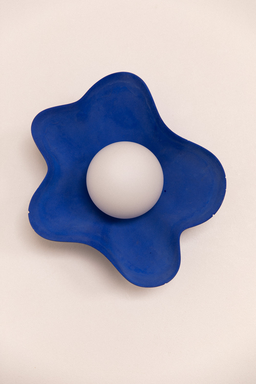 Applique en béton LITTLE ANANA x ZURI OBJETS