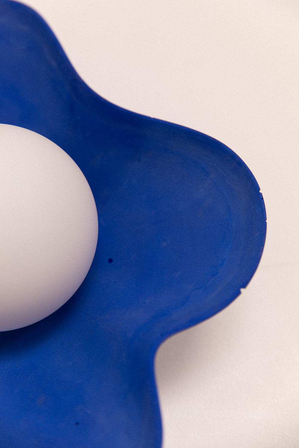 Applique en béton LITTLE ANANA x ZURI OBJETS