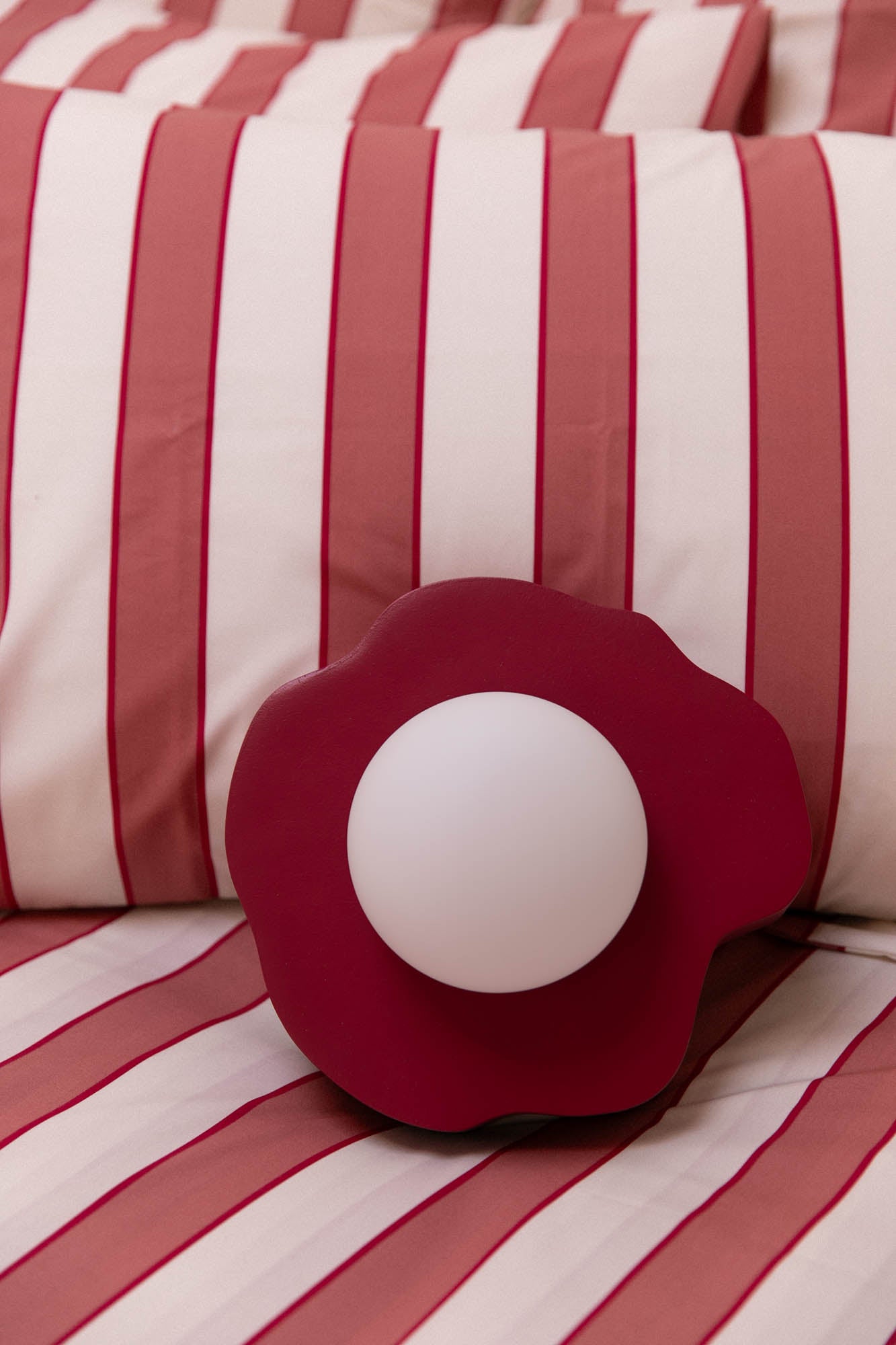 Applique murale VOLUBILIS colorée