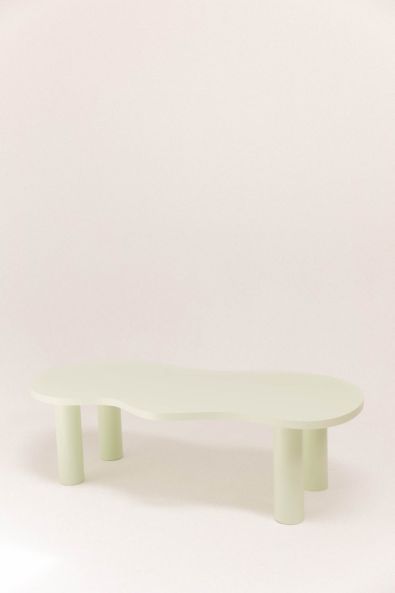 Grande table basse HARICOT colorée