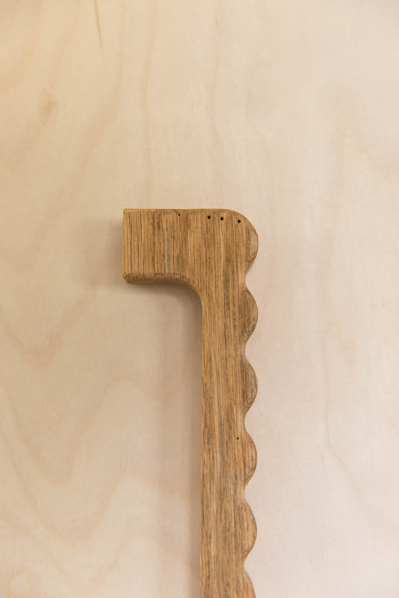 Large imperfect wavy oak handle