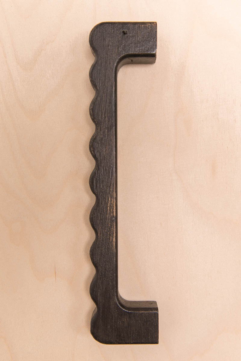 Large imperfect wavy oak handle