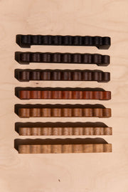 Grande poignée ondulée en chêne