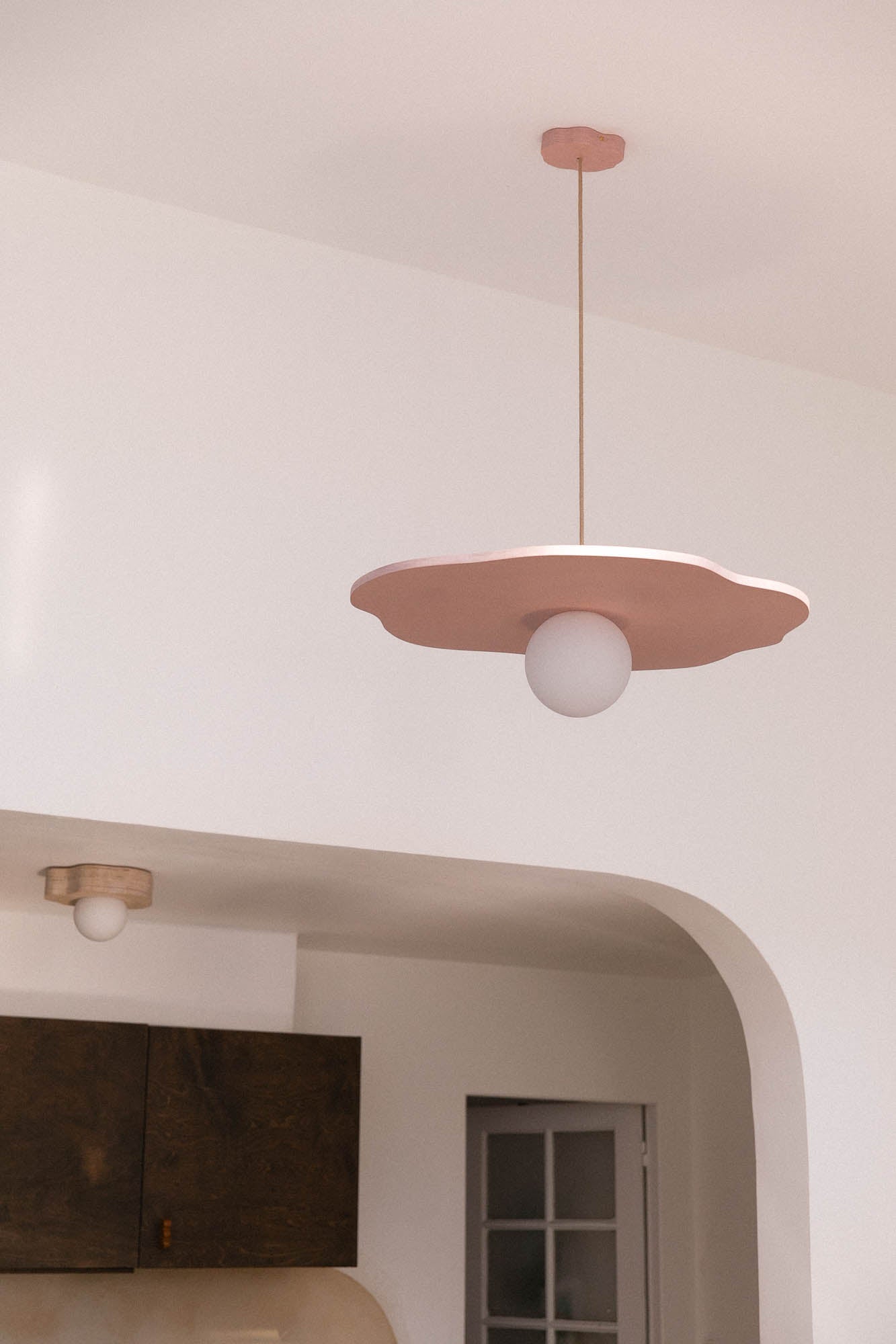 Grande suspension NENUPHAR colorée