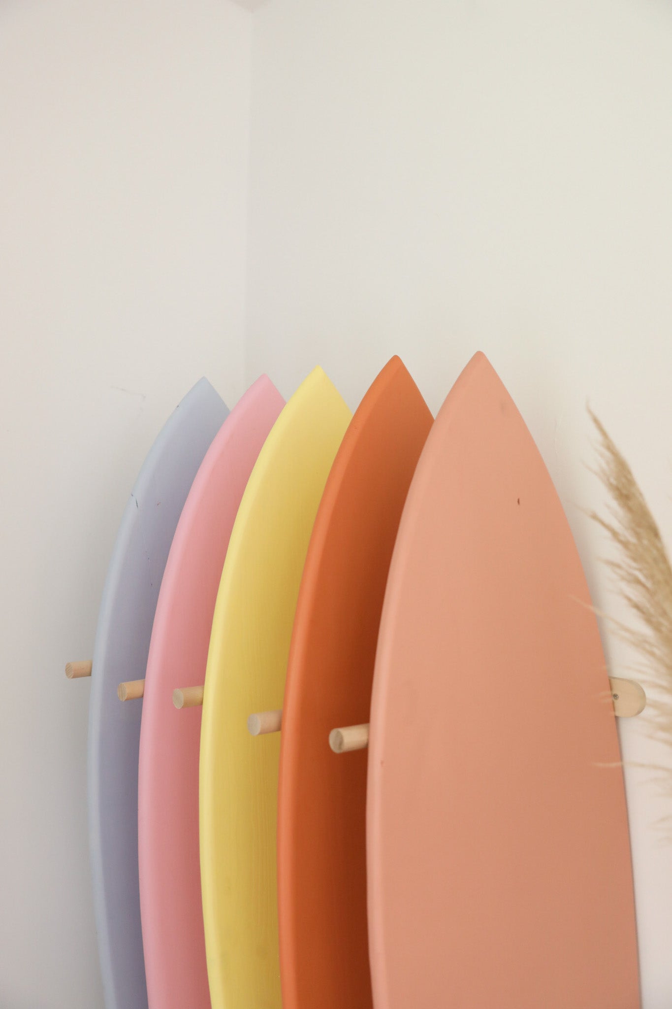 Support mural multiple pour planches de surf