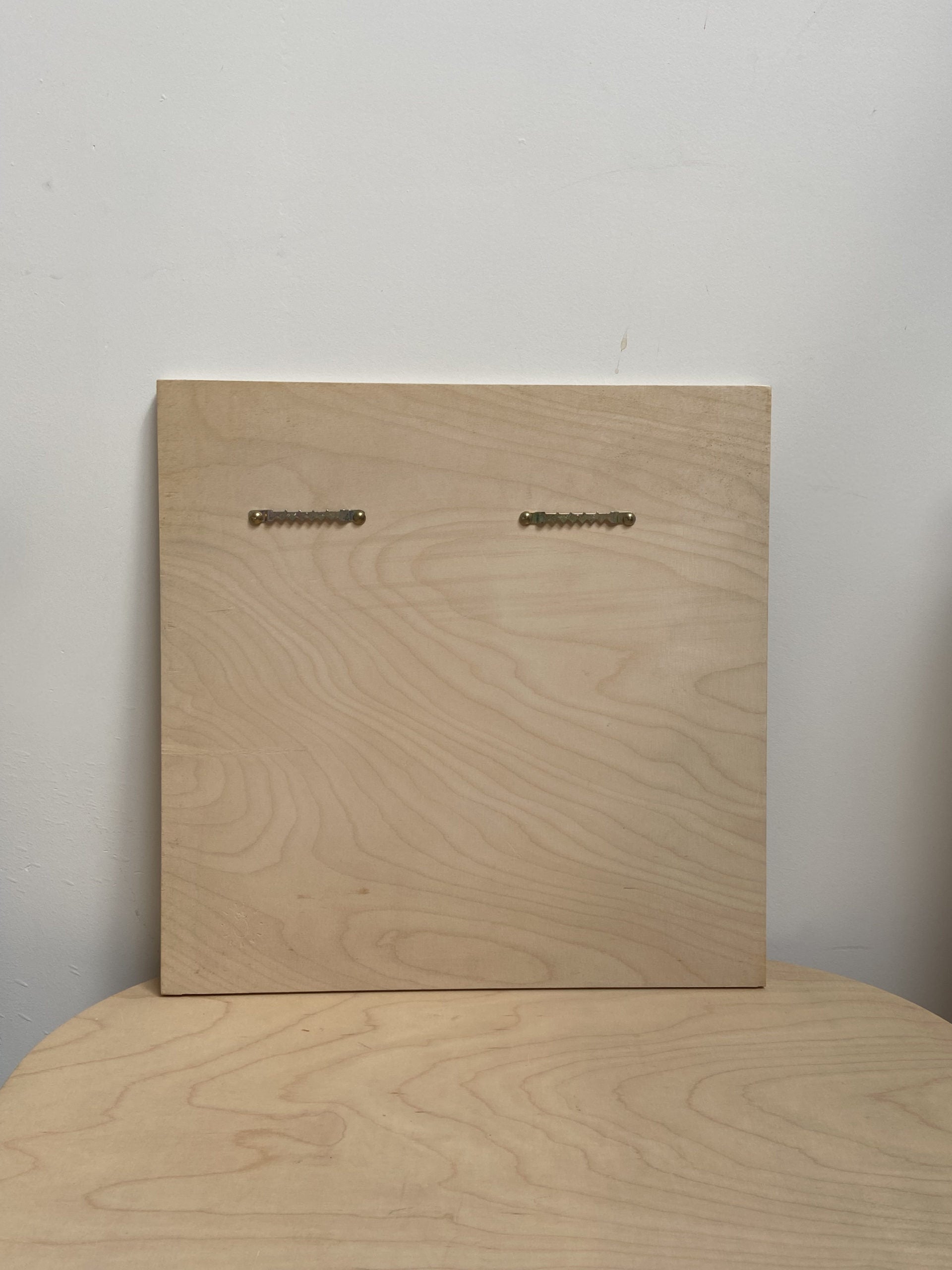 Large square pegboard (40x40cm) imperfect