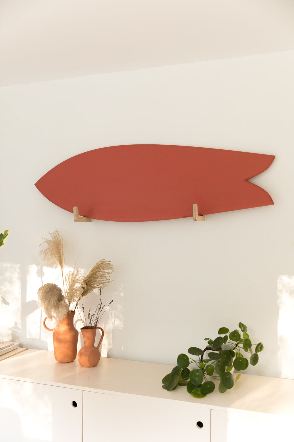 Planche de surf de décoration colorée
