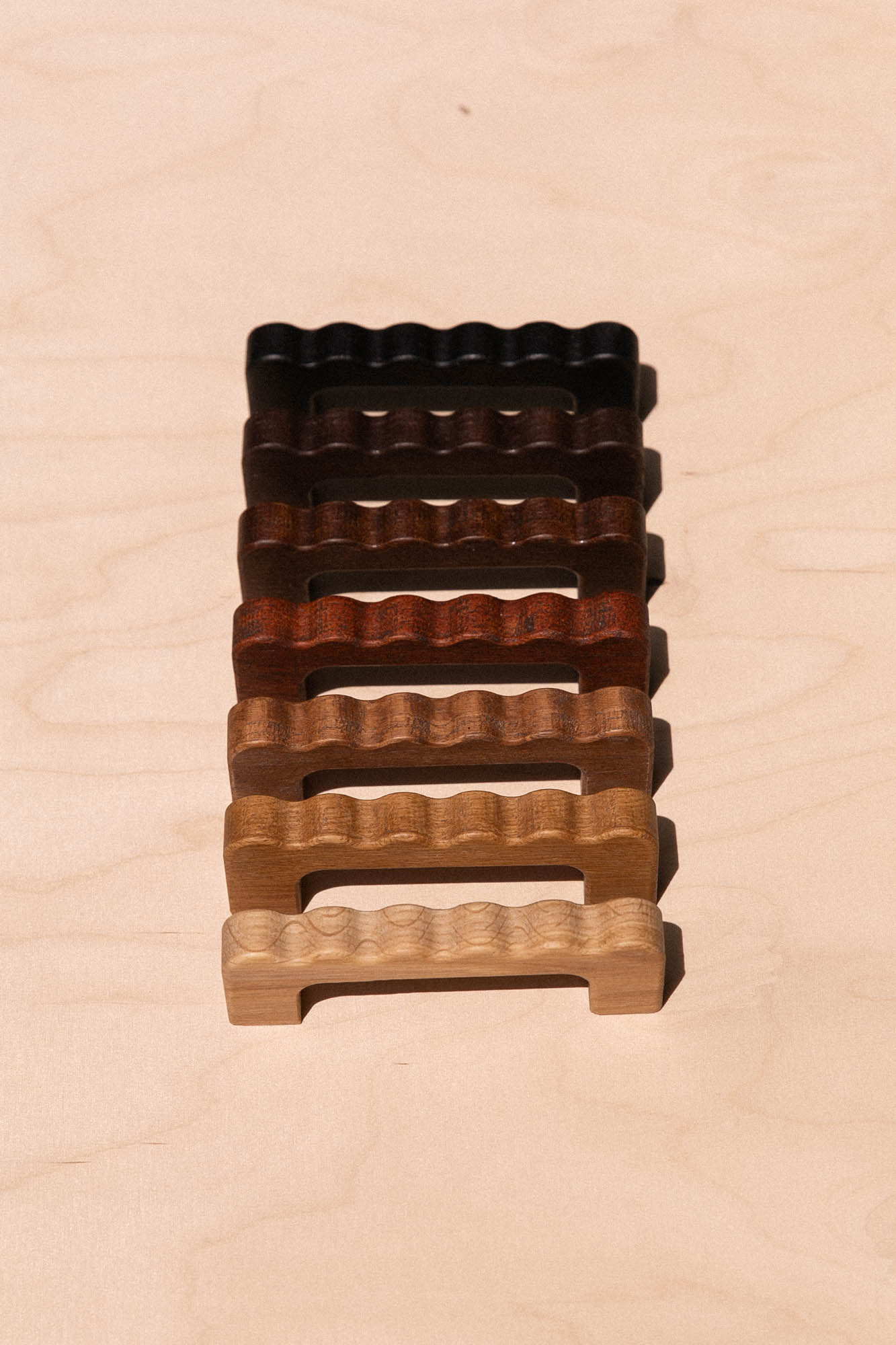 Poignée ondulée en chêne