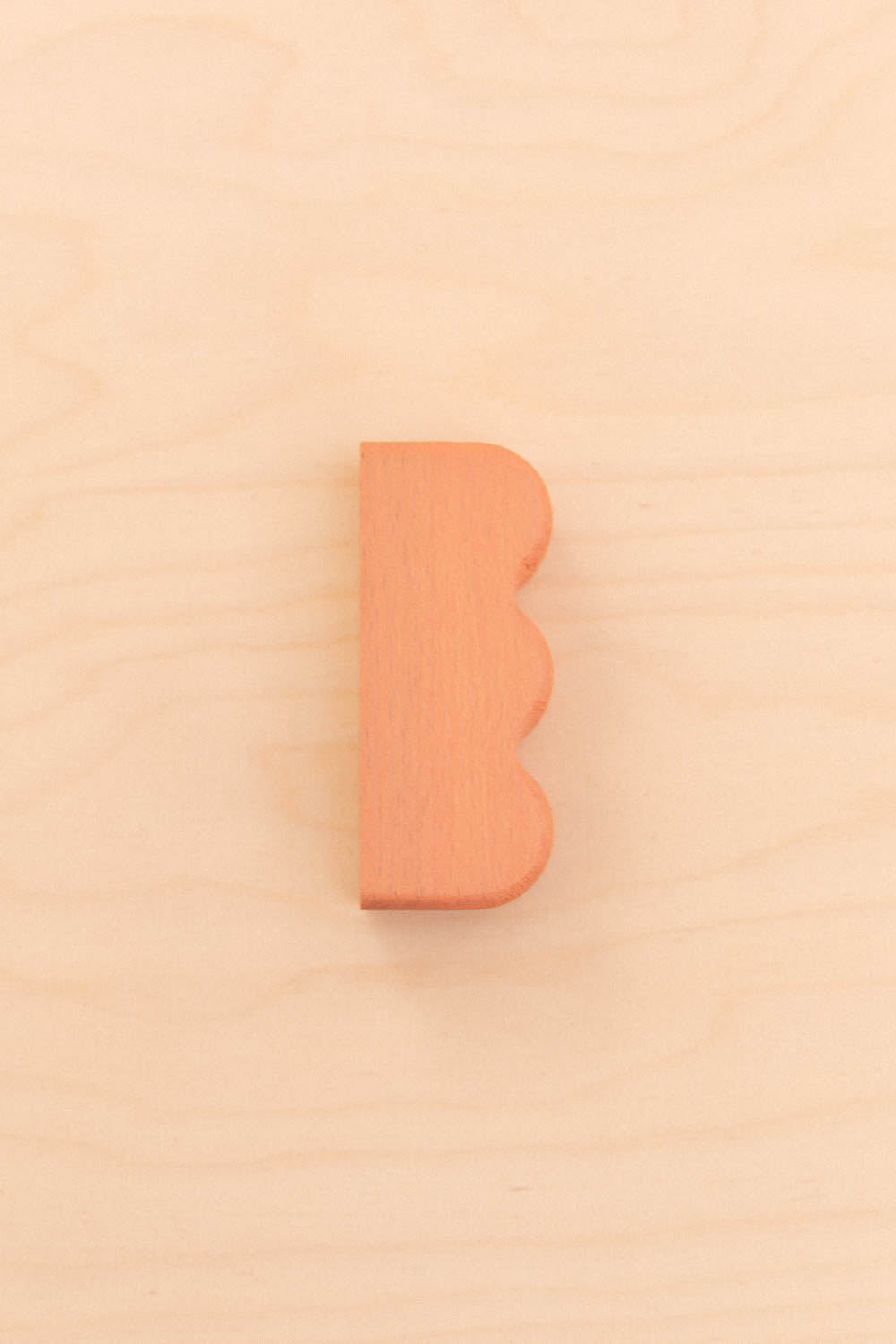 Bouton de meuble ondulé coloré