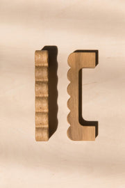 Poignée ondulée en chêne