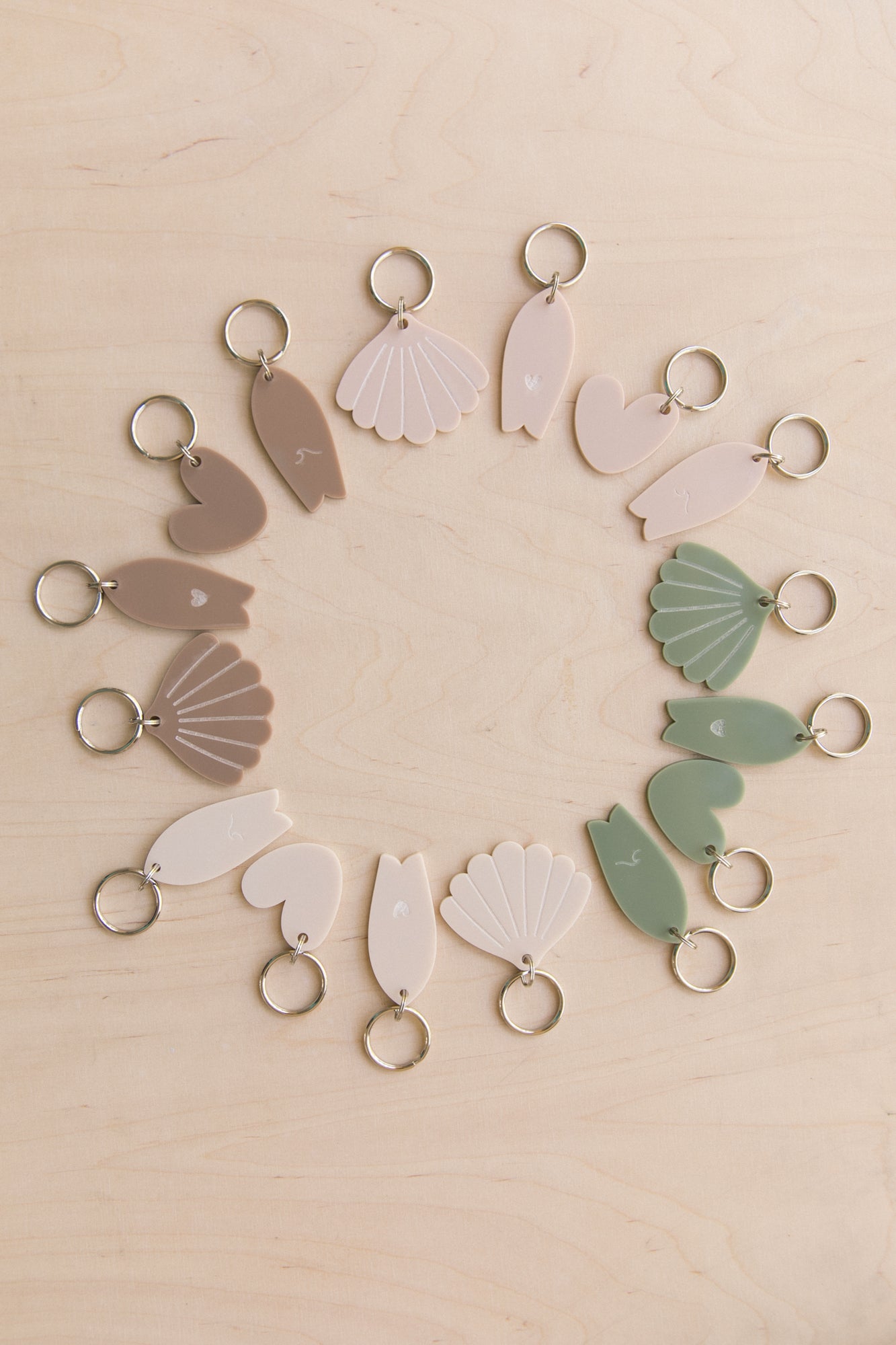 Shell Keychain Neutral Tones