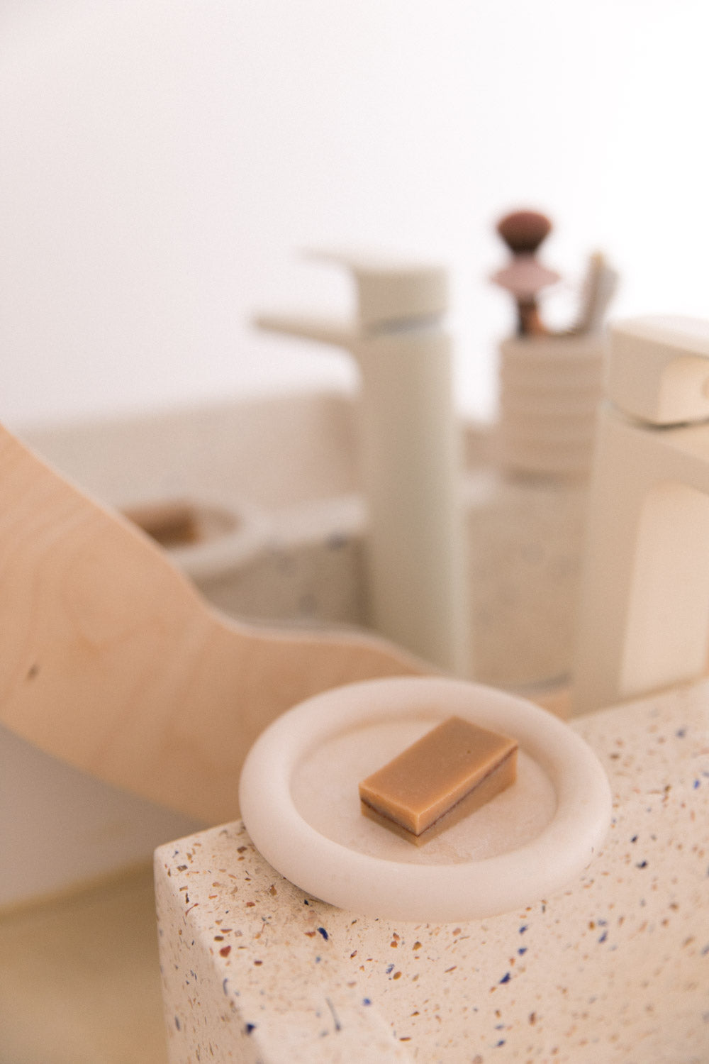 Round Jesmonite soap dish or coaster