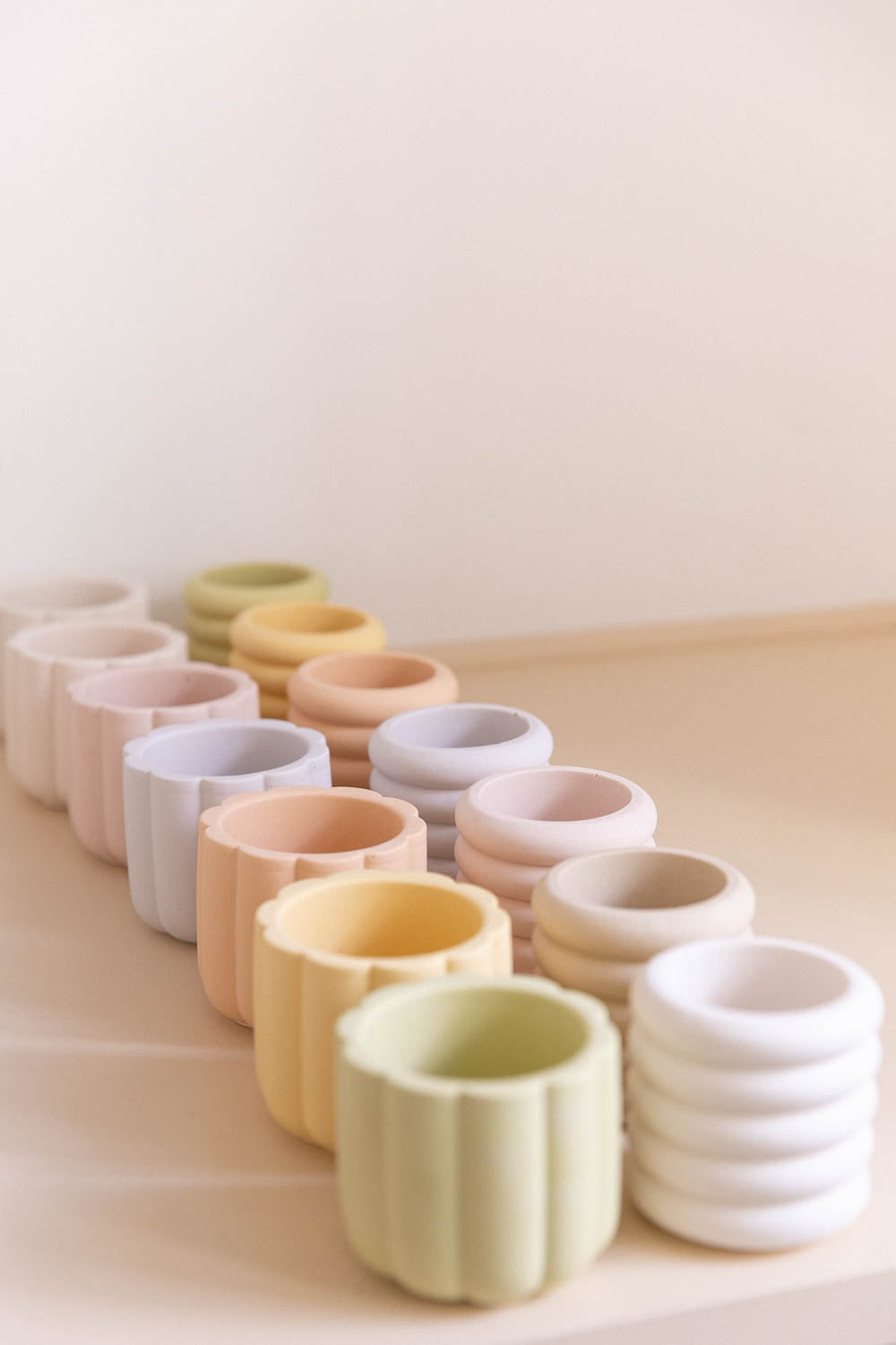 Jesmonite pot organic shape FLOWER