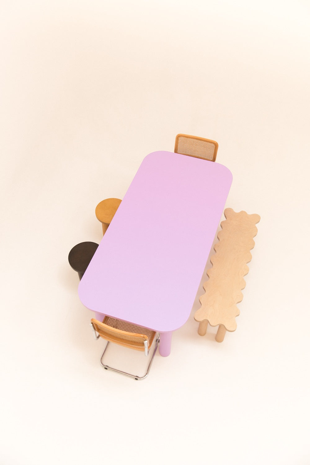 Table à manger SEQUOIA colorée