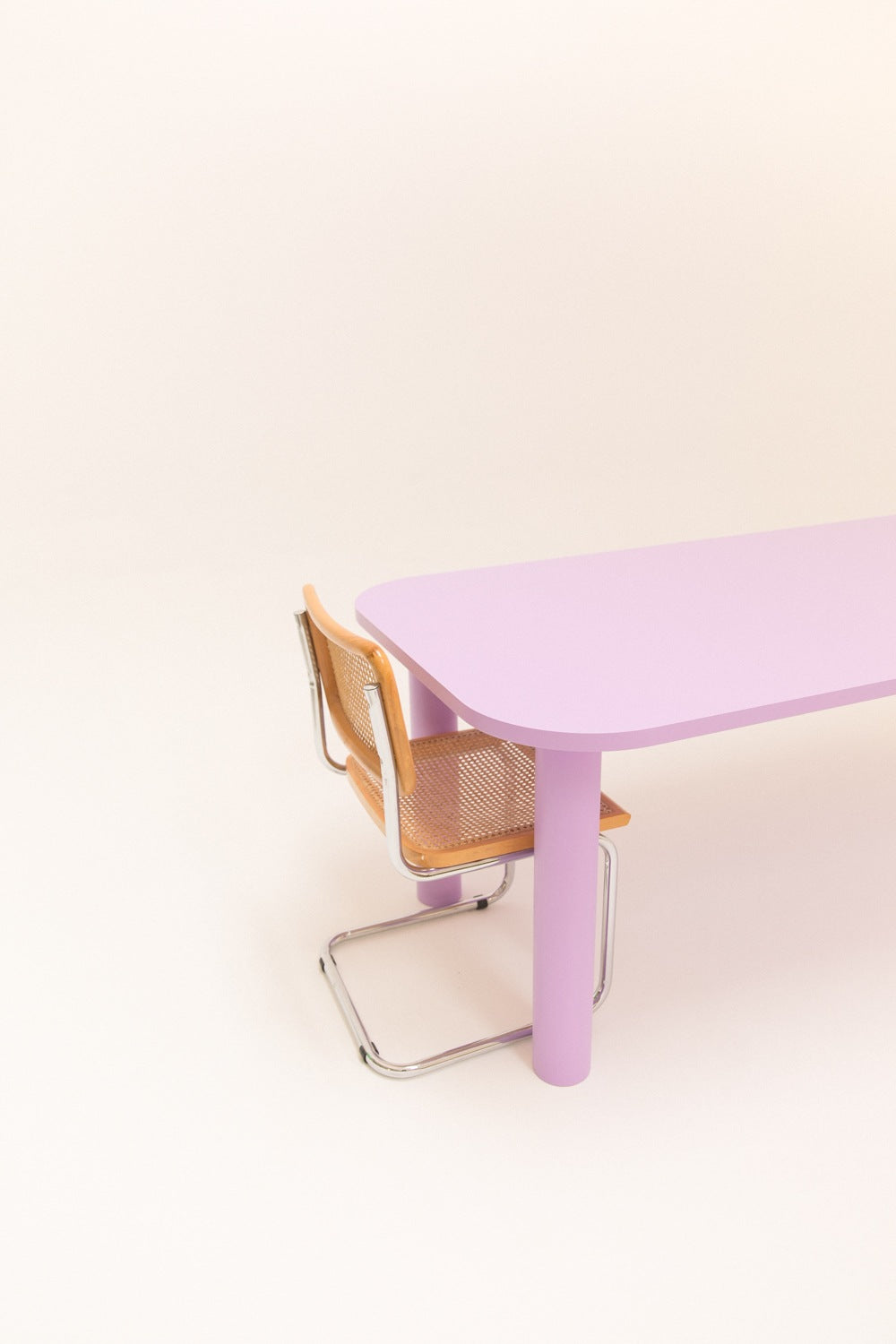 Table à manger SEQUOIA colorée