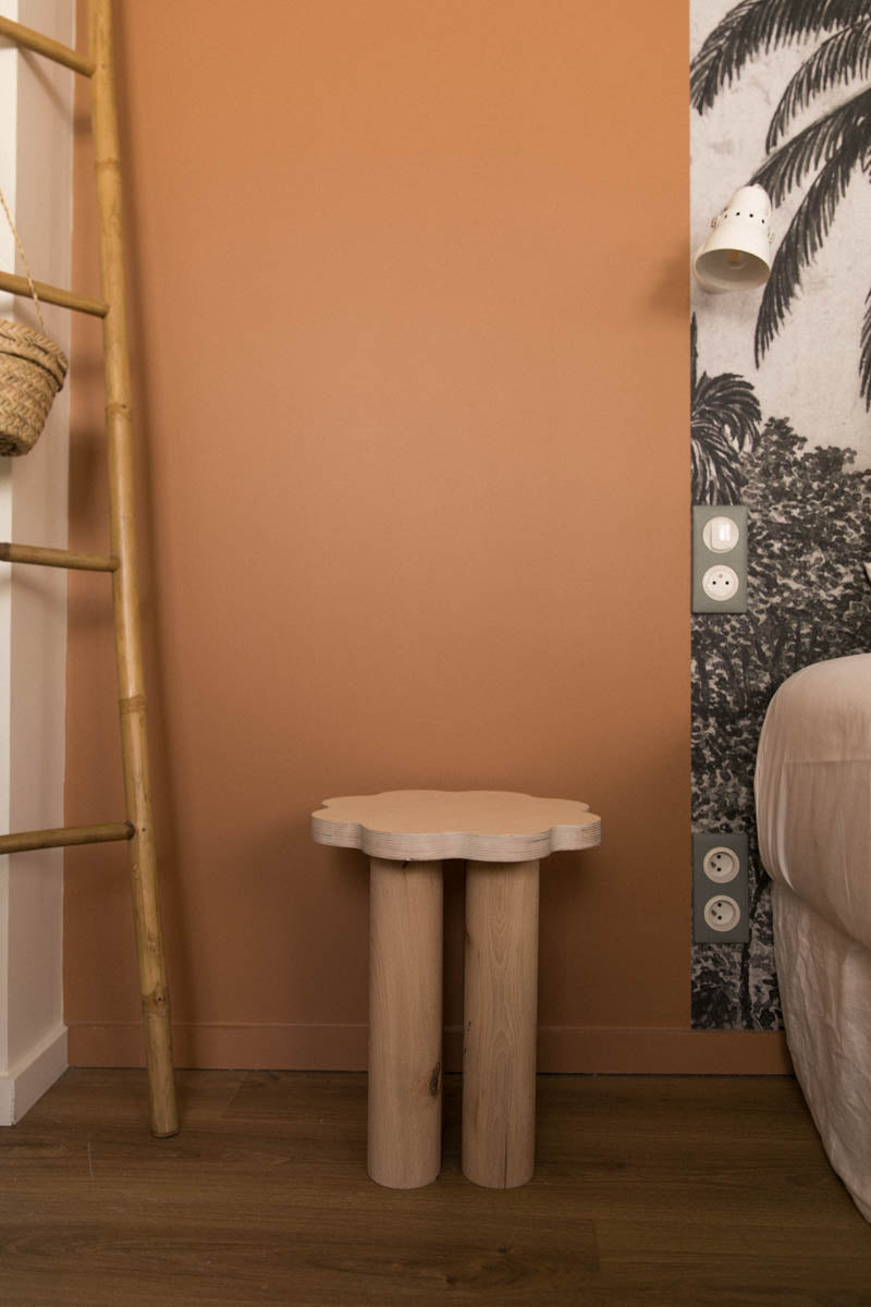 Table d'appoint FLEUR naturelle