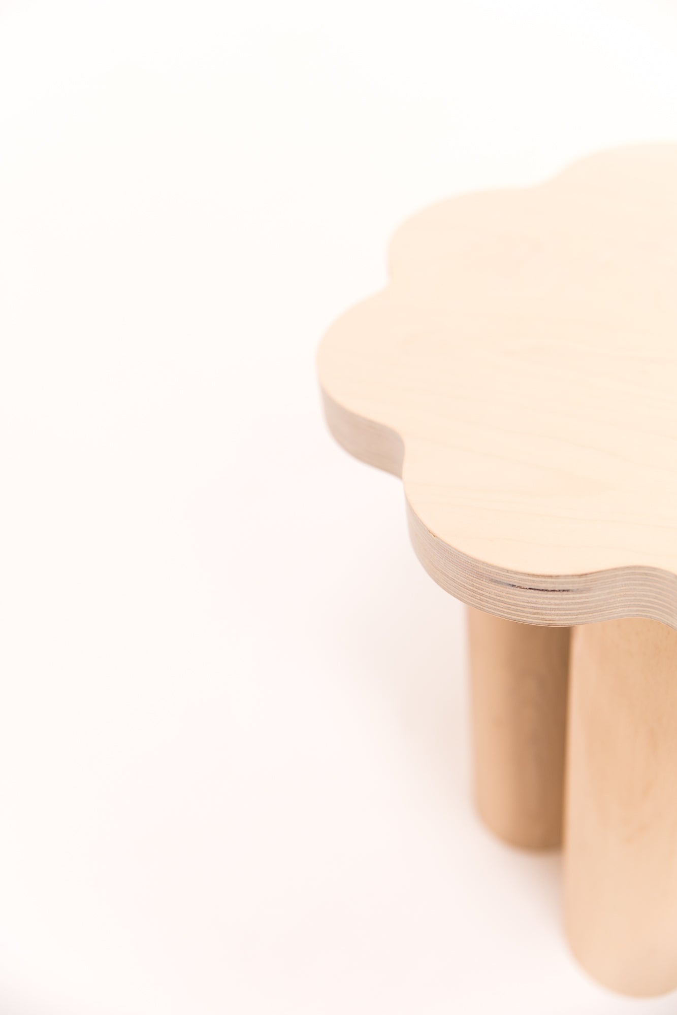 Tabouret FLEUR naturel