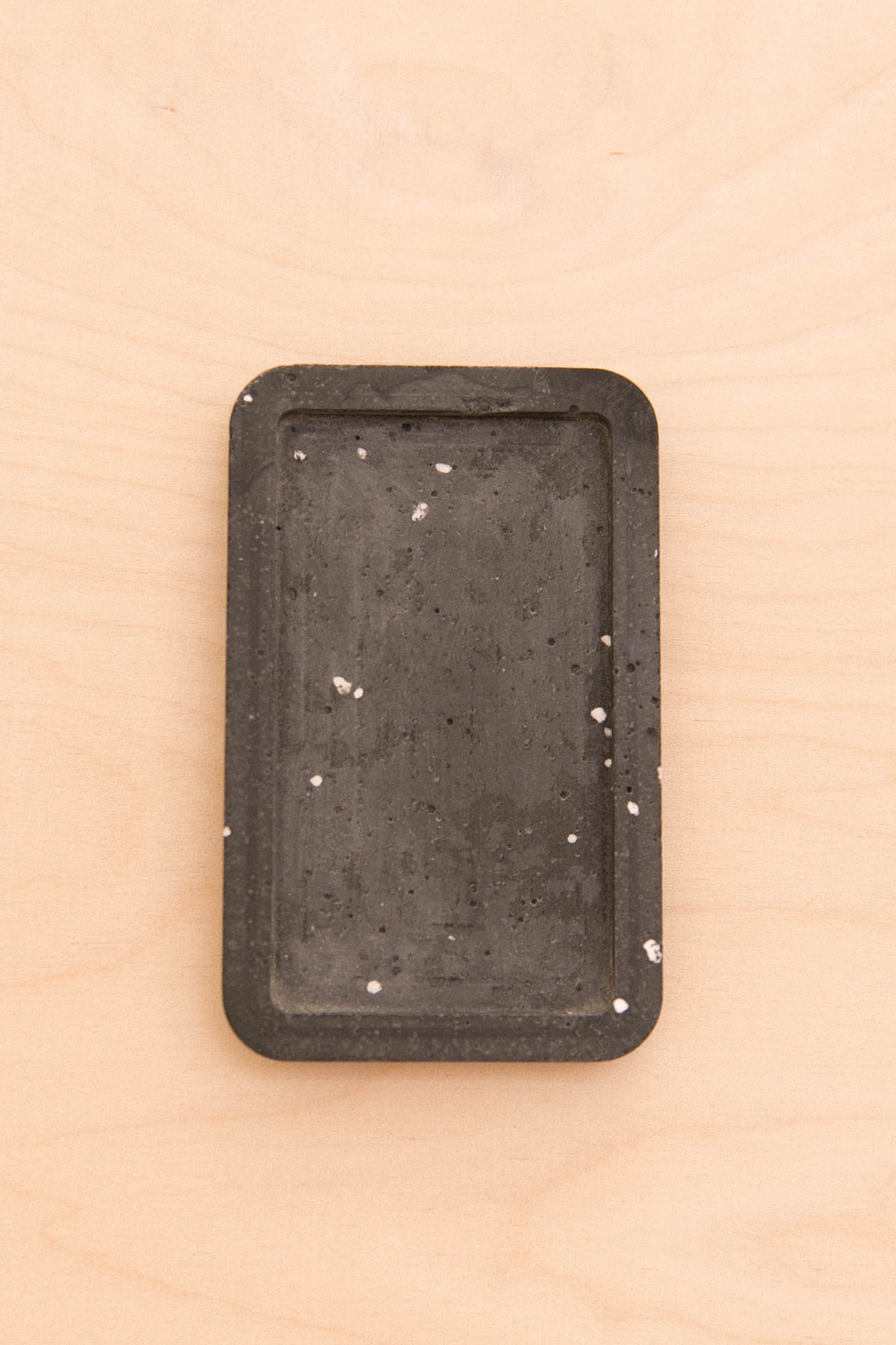 Rectangular soap dish in Jesmonite Black imperfect