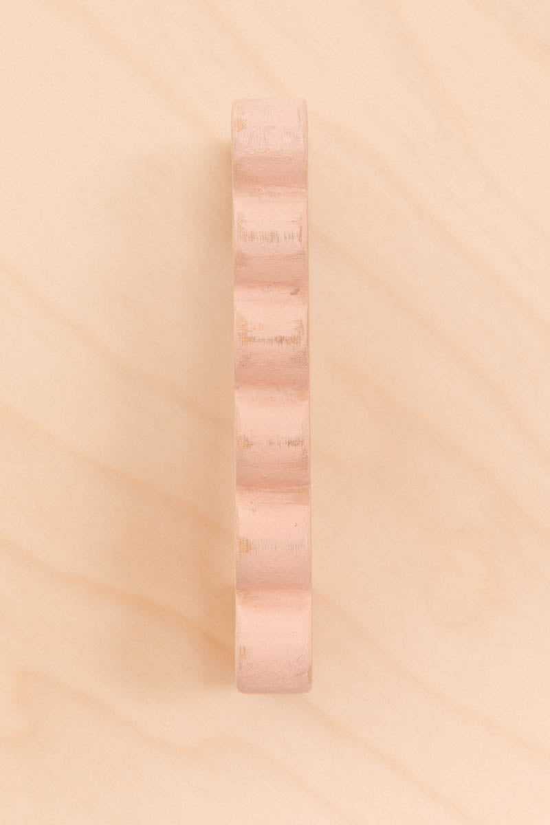 Poignée ondulée colorée imparfaite