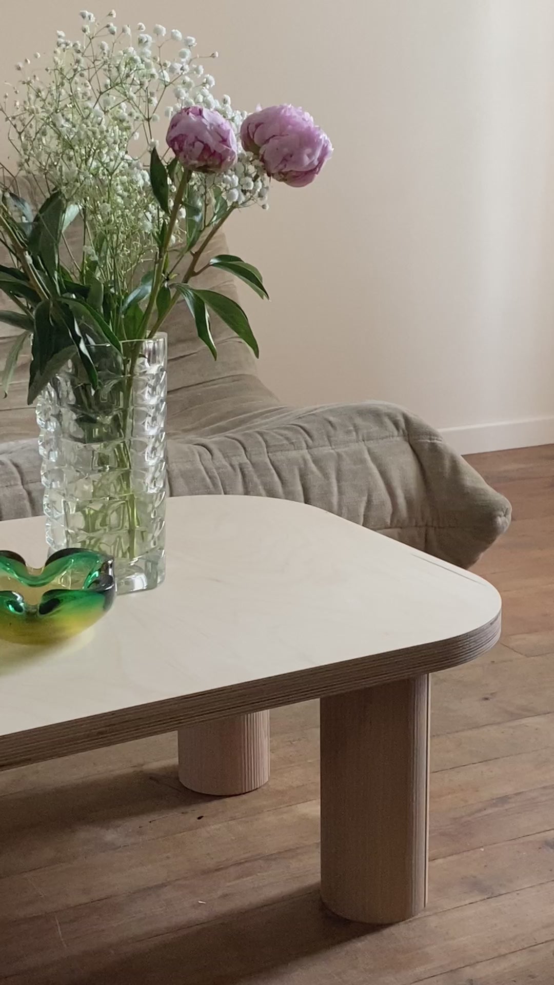 Charger la vidéo : Table basse SEQUOIA naturelle