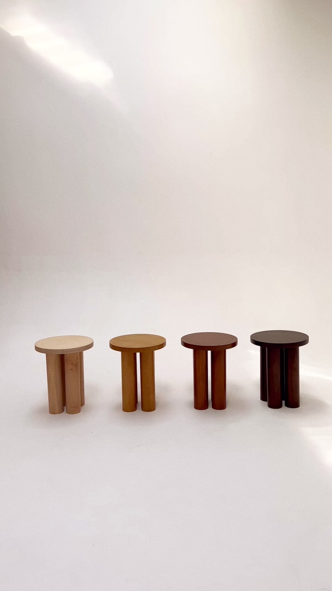 Charger la vidéo : Table d'appoint BAOBAB naturelle