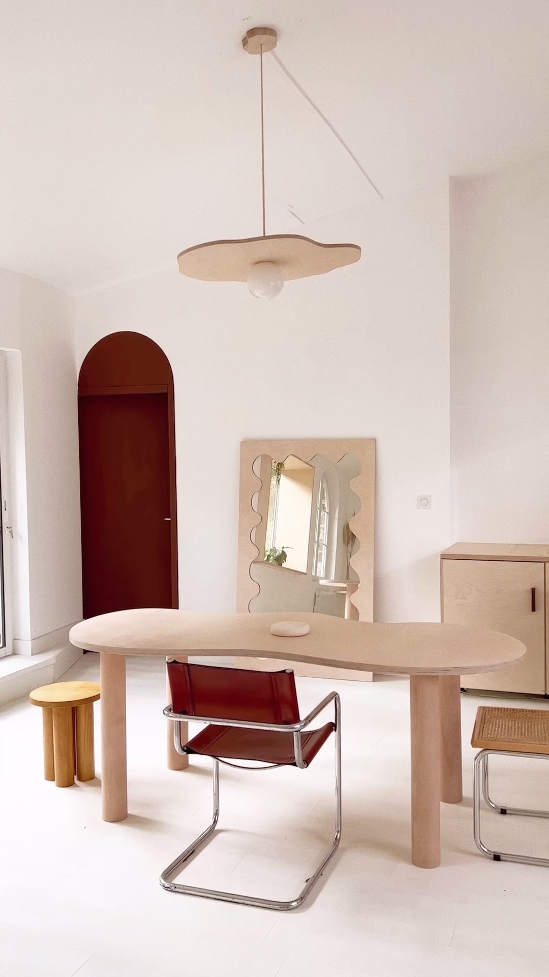 Charger la vidéo : Grande suspension NENUPHAR naturelle