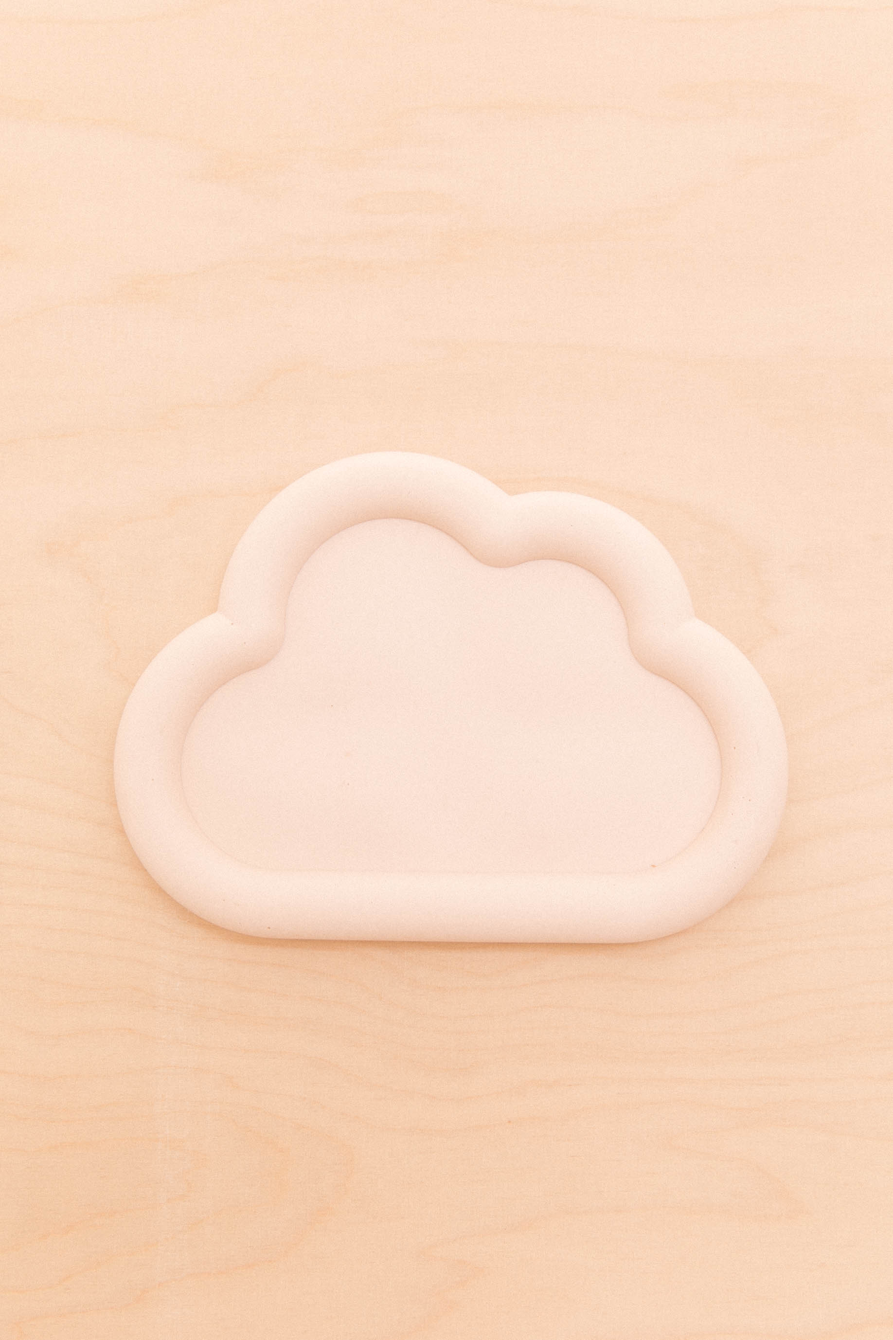 Oval shape pocket in jesmonite