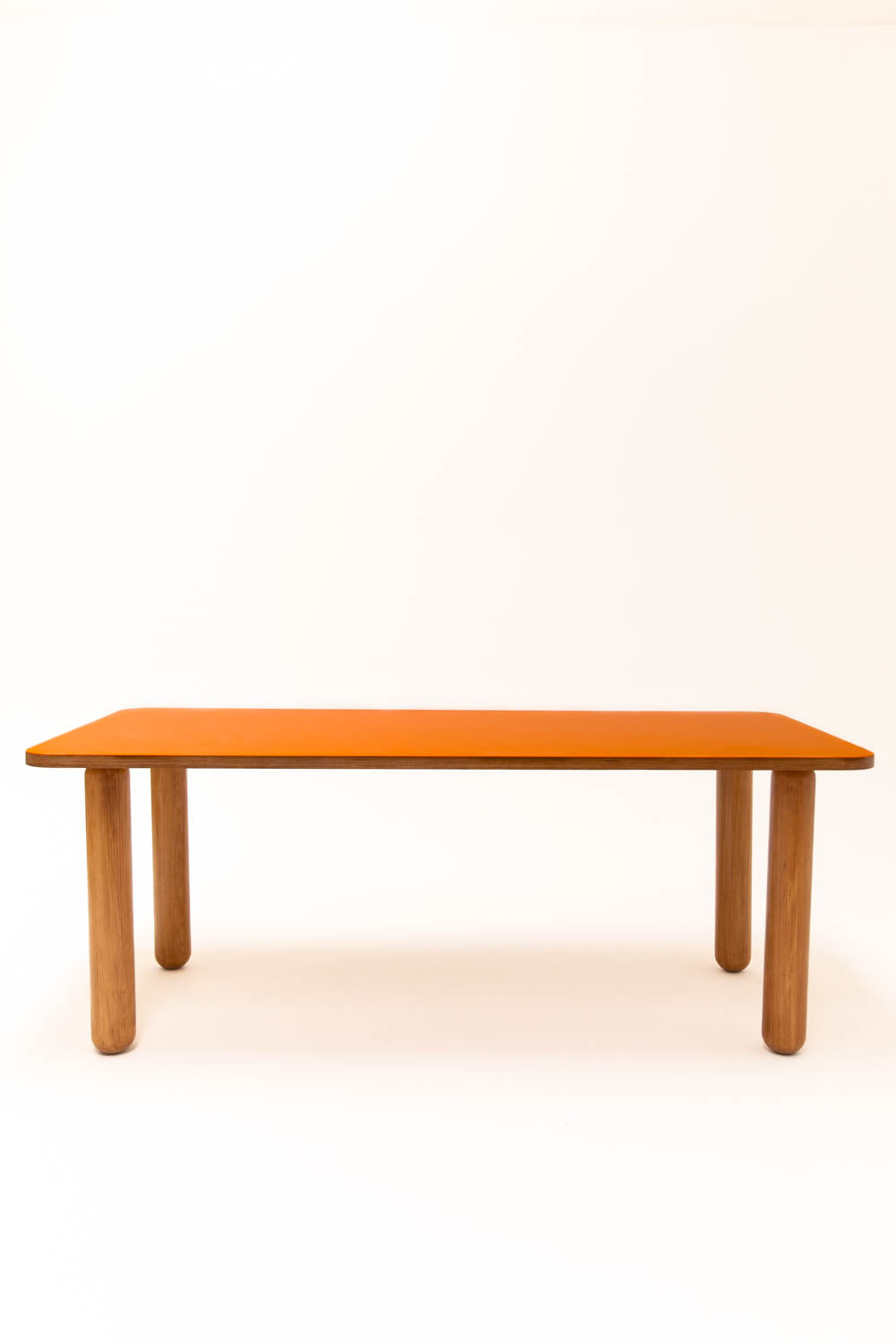 Table à manger SEQUOIA résine