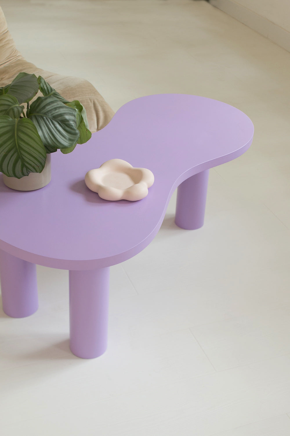 Table basse BUTTERNUT colorée