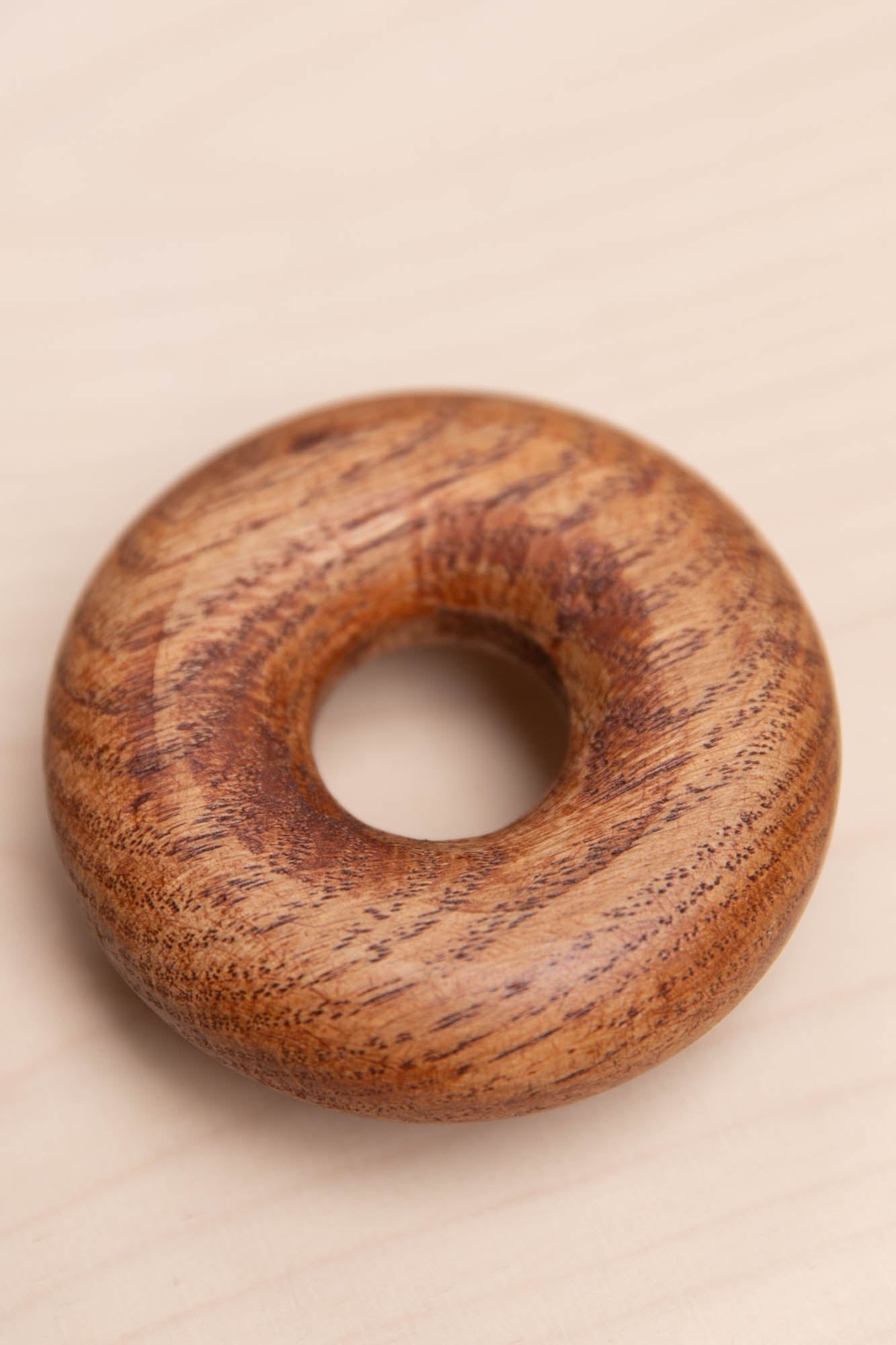 Donuts en chêne imparfait