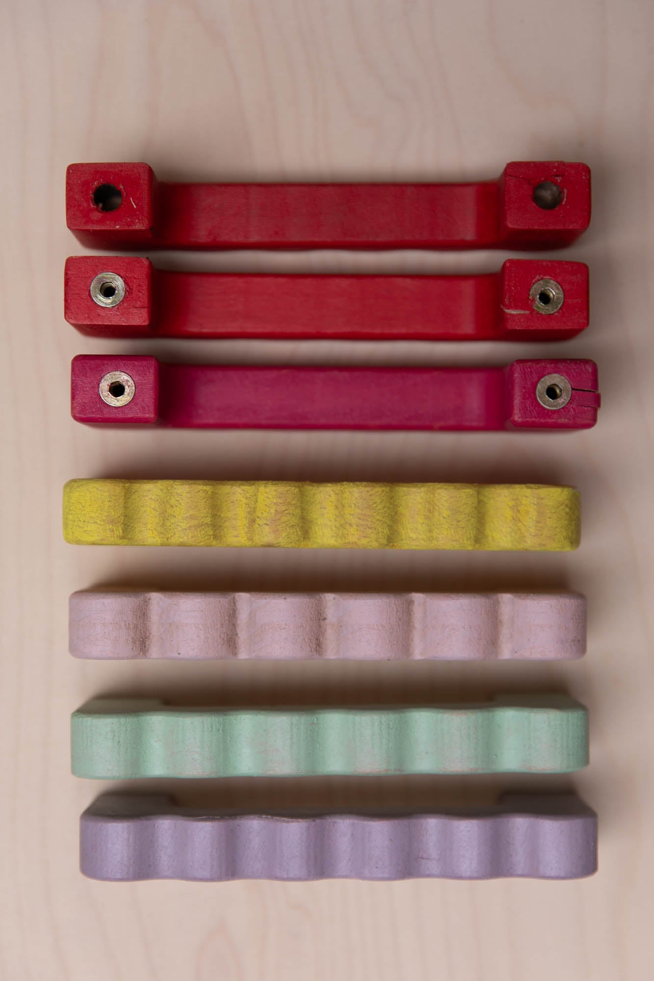 Poignée ondulée colorée imparfaite