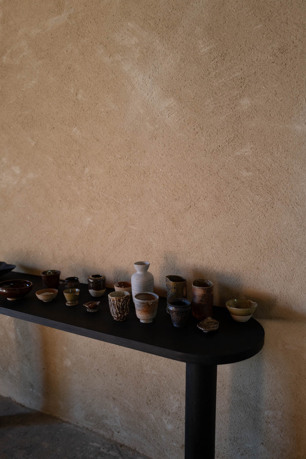 Grande console Nolina teintée noir