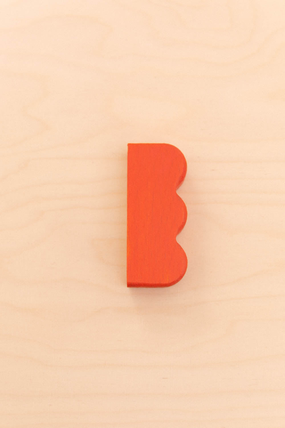 Bouton de meuble ondulé coloré