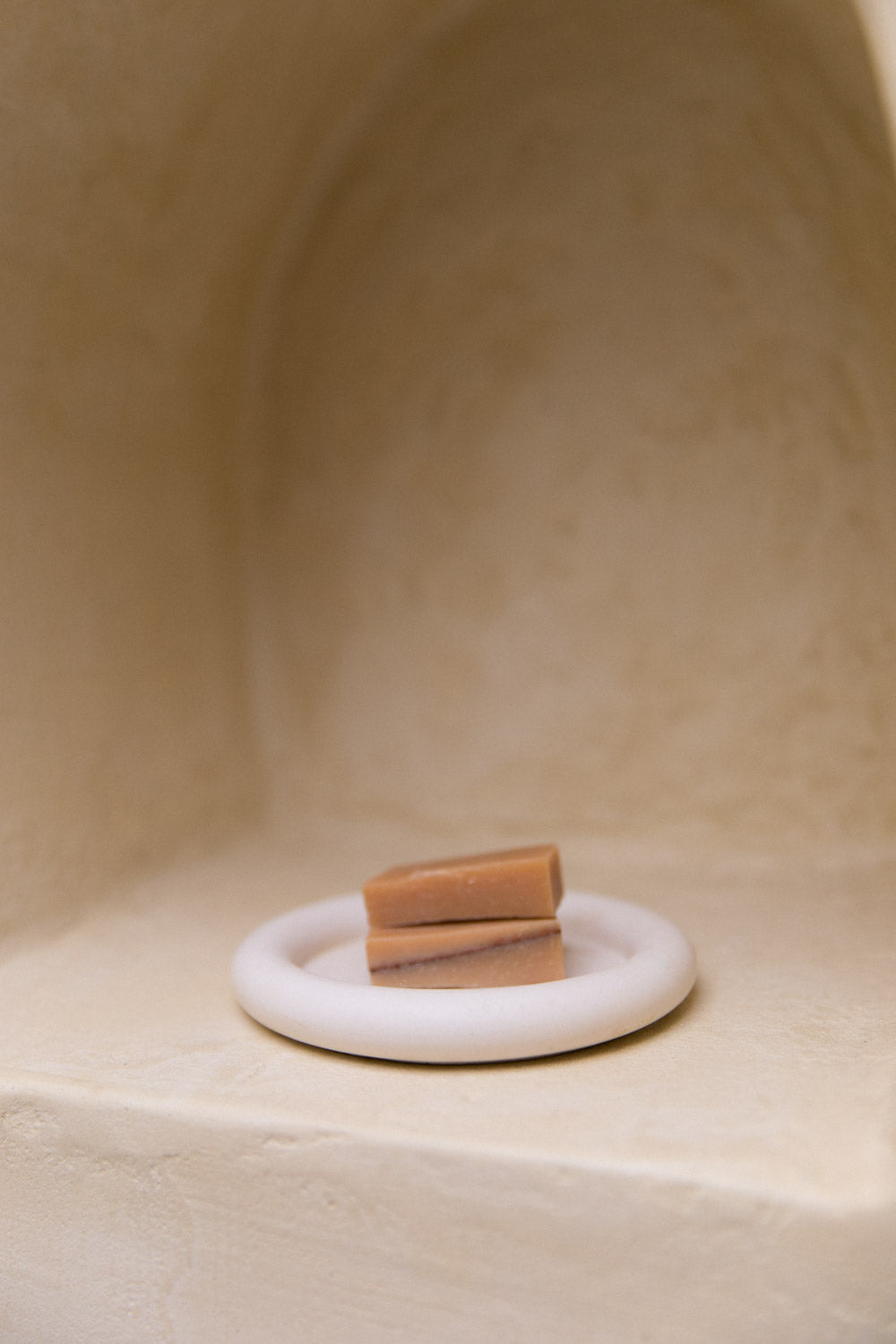 Round Jesmonite soap dish or coaster