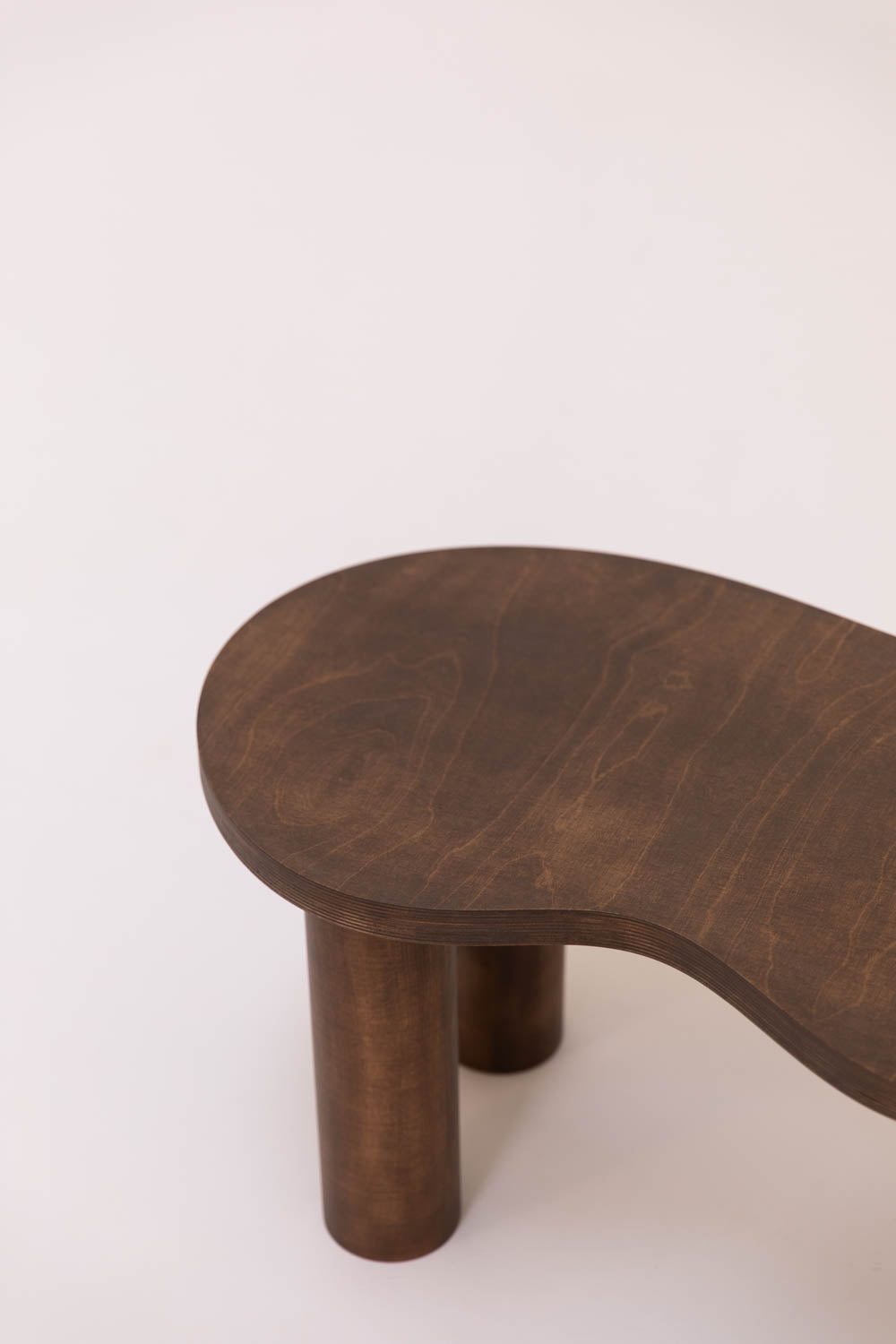 Table basse HARICOT finition huile teintée Chêne - Pièce Unique