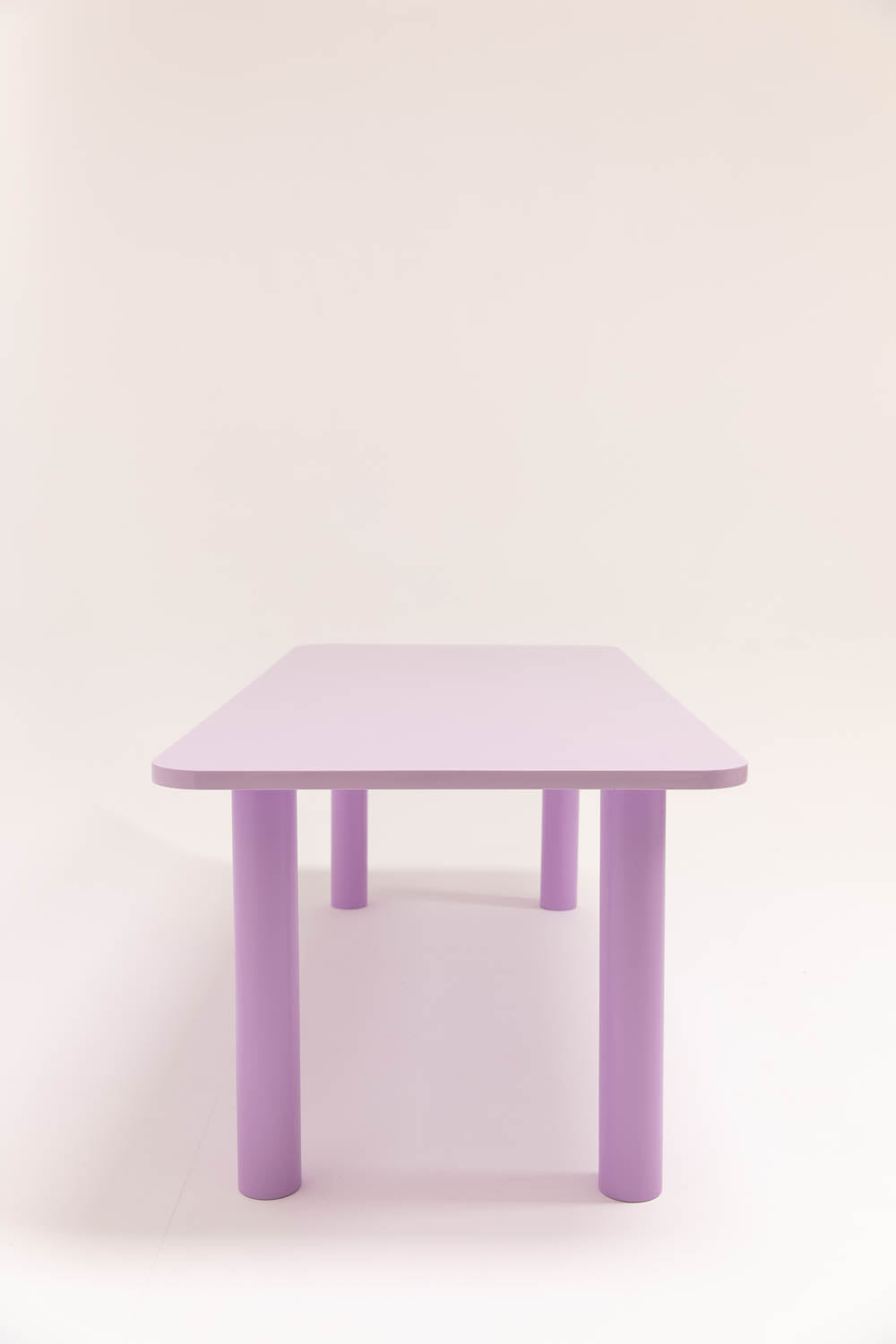 Table à manger SEQUOIA résine intégrale