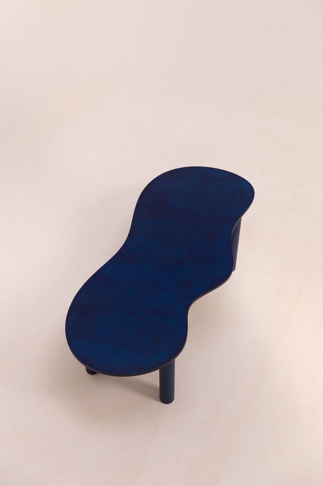 Colorful BEAN dining table 