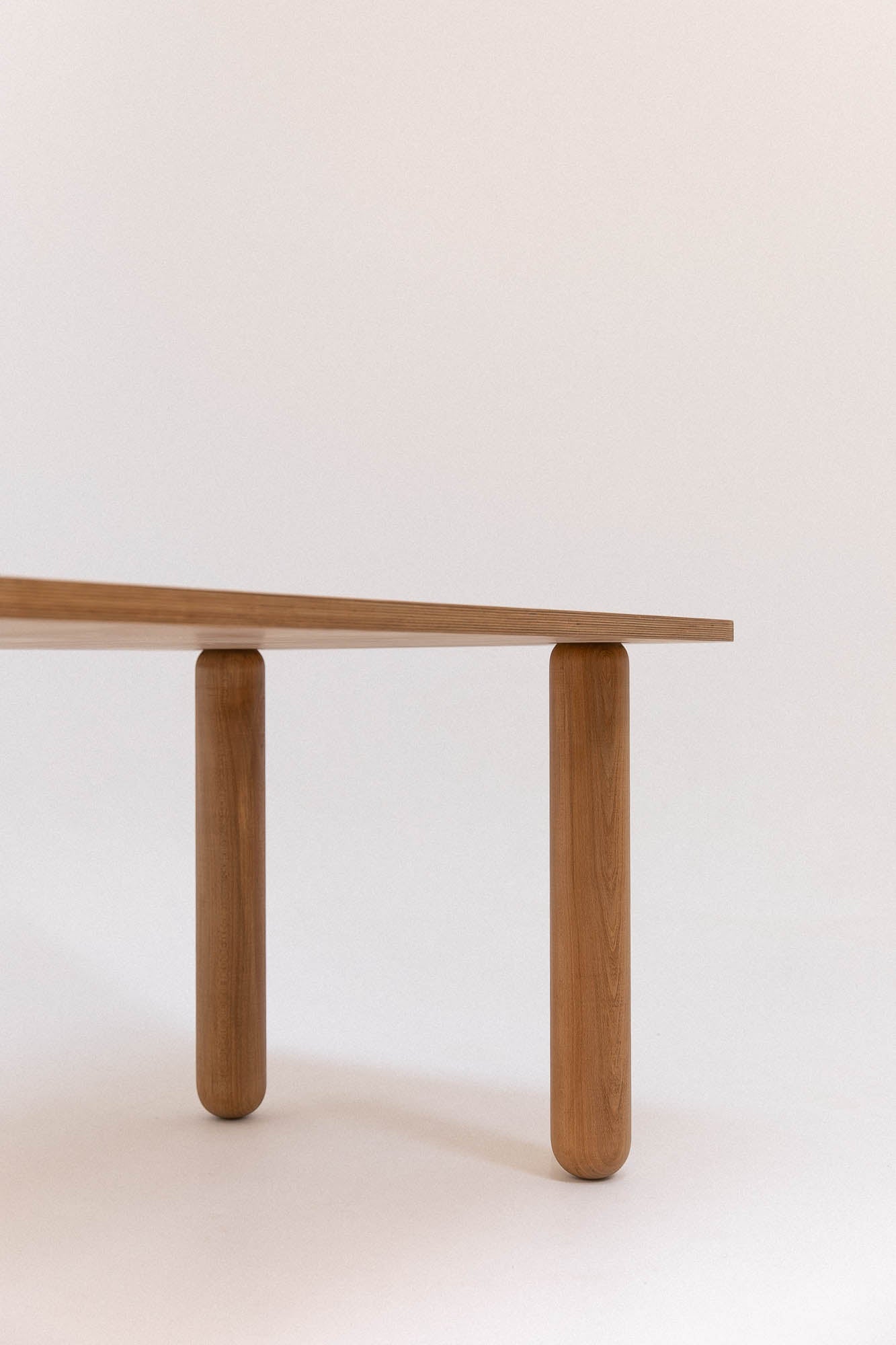 Natural SEQUOIA dining table