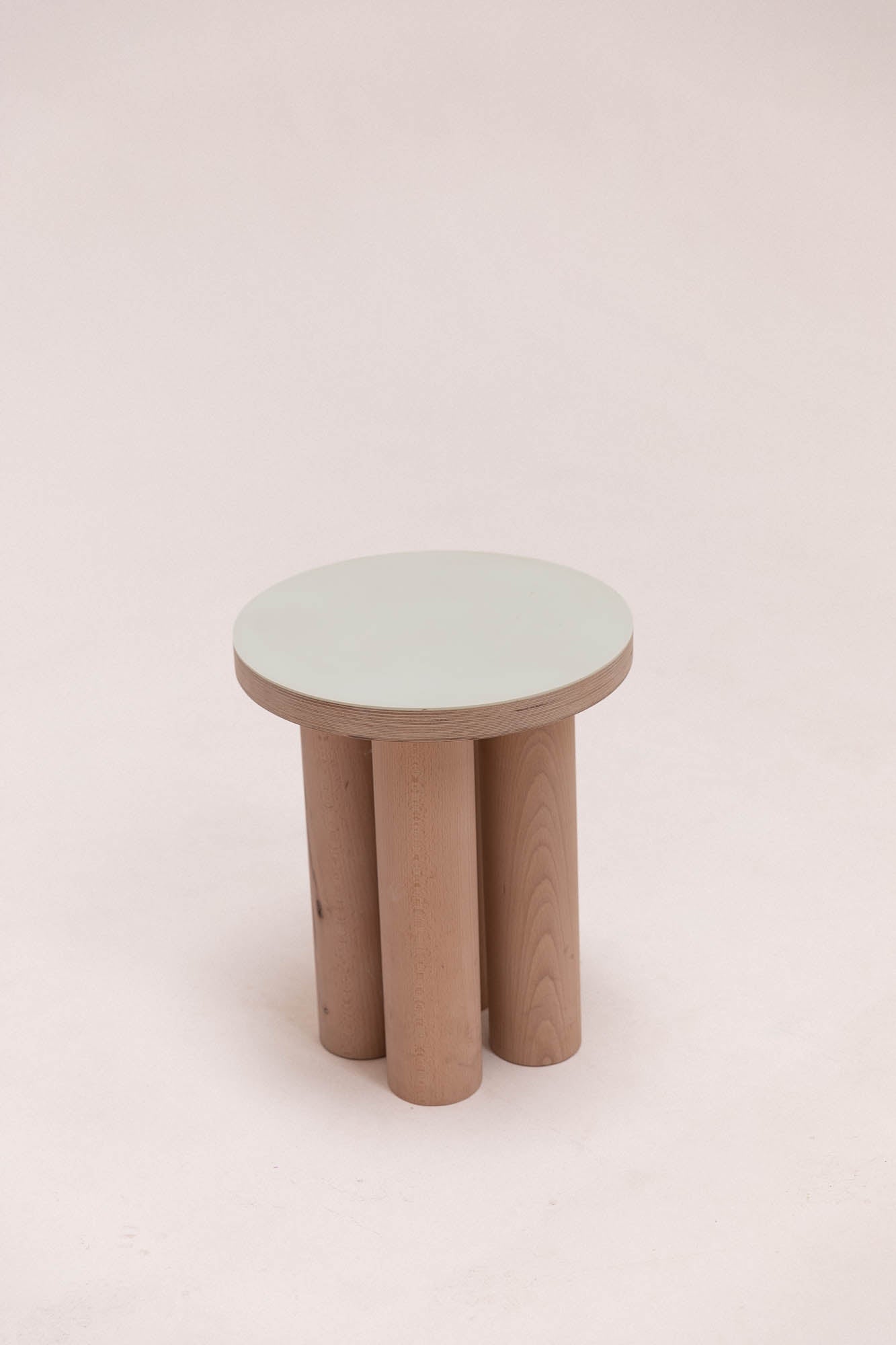 Tabouret BAOBAB résine imparfait