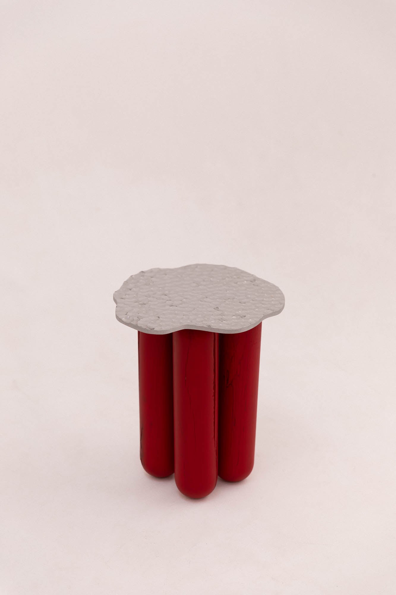 Tabouret Nénuphar Naguri métal – pièce unique