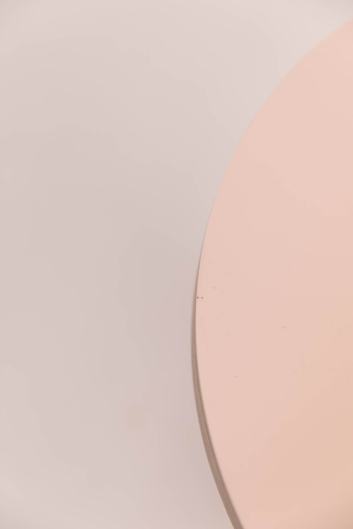 Tabouret BAOBAB résine rose imparfait