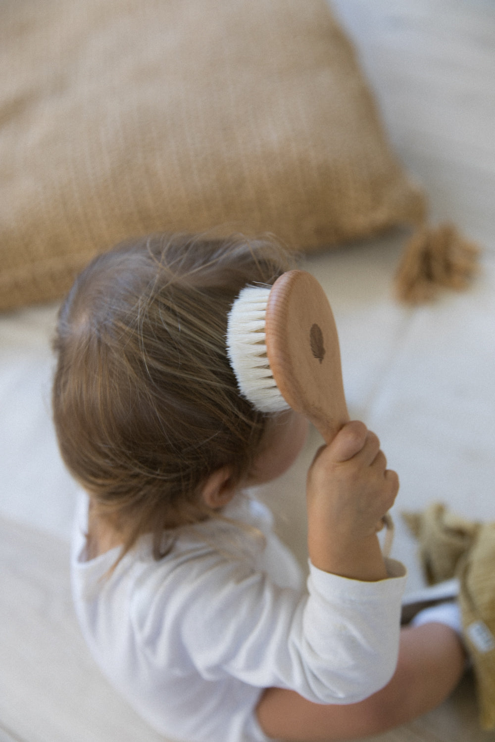 Set brosse et peigne bébé personnalisable en bois