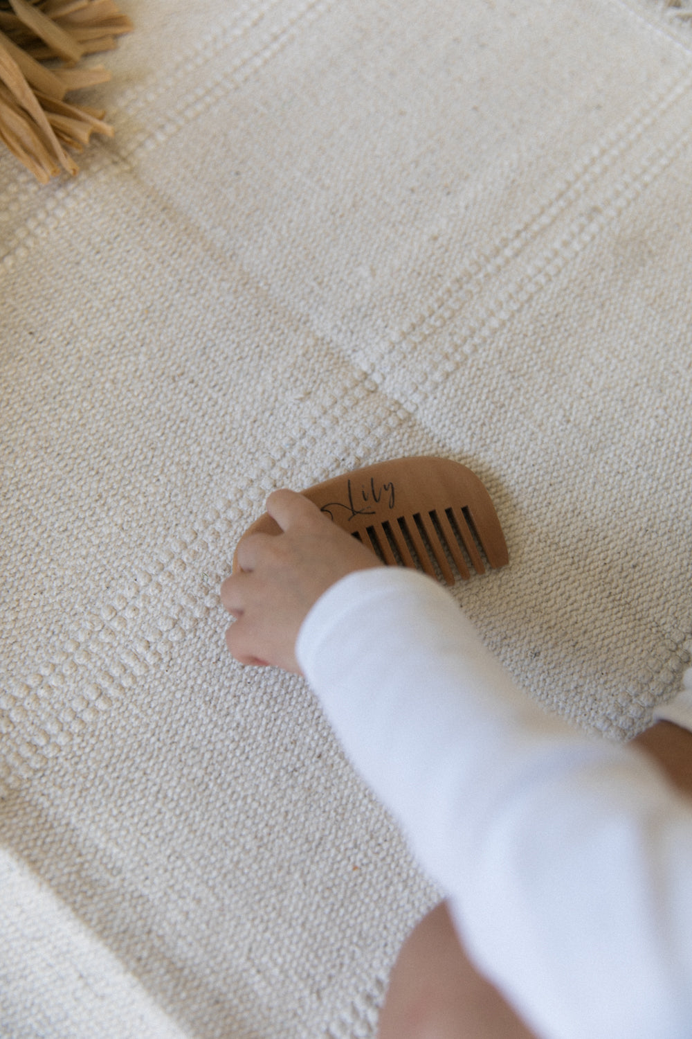 Set brosse et peigne bébé personnalisable en bois