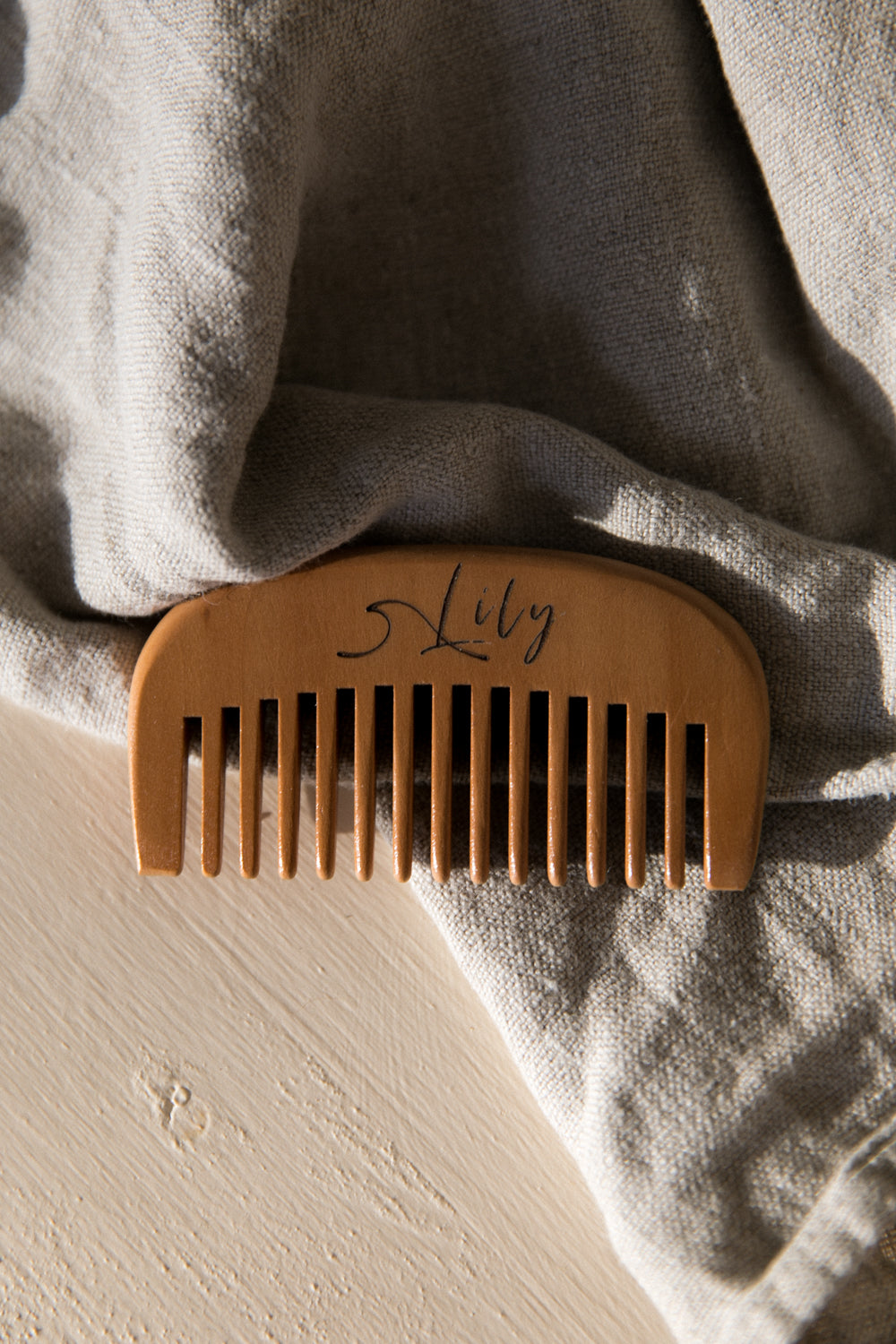 Set brosse et peigne bébé personnalisable en bois