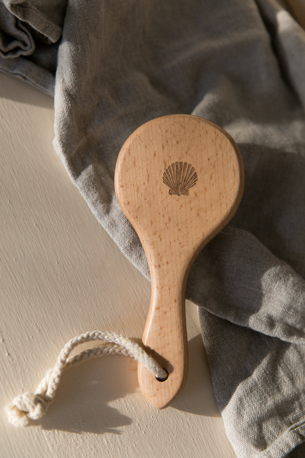 Set brosse et peigne bébé personnalisable en bois