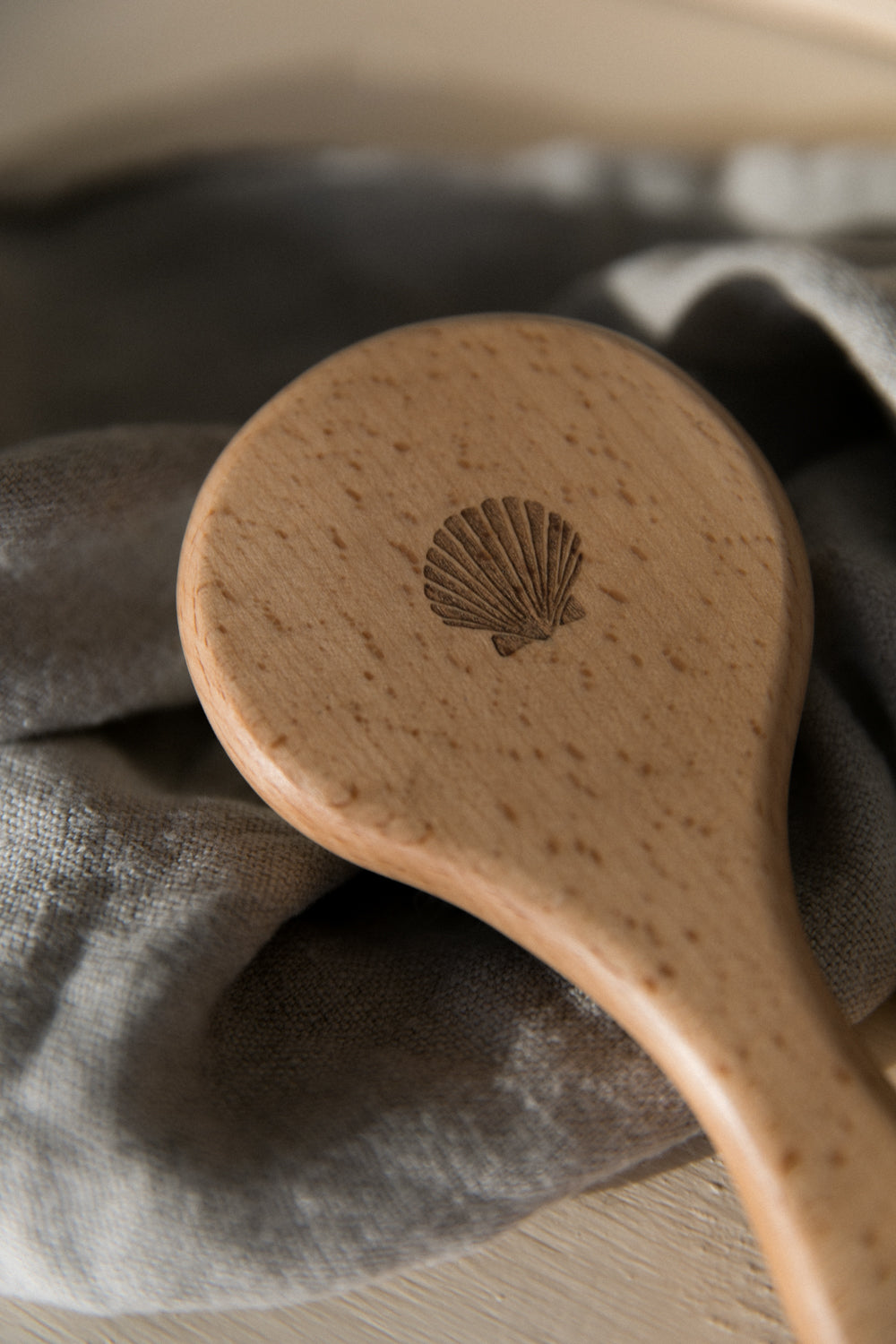 Set brosse et peigne bébé personnalisable en bois